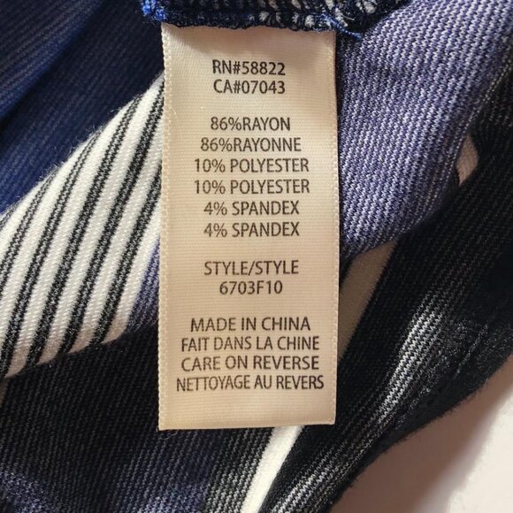 Max Studio, Striped, fitted, stretchy, mini skirt, Size XS, Black, White, Blue - Picture 4 of 6